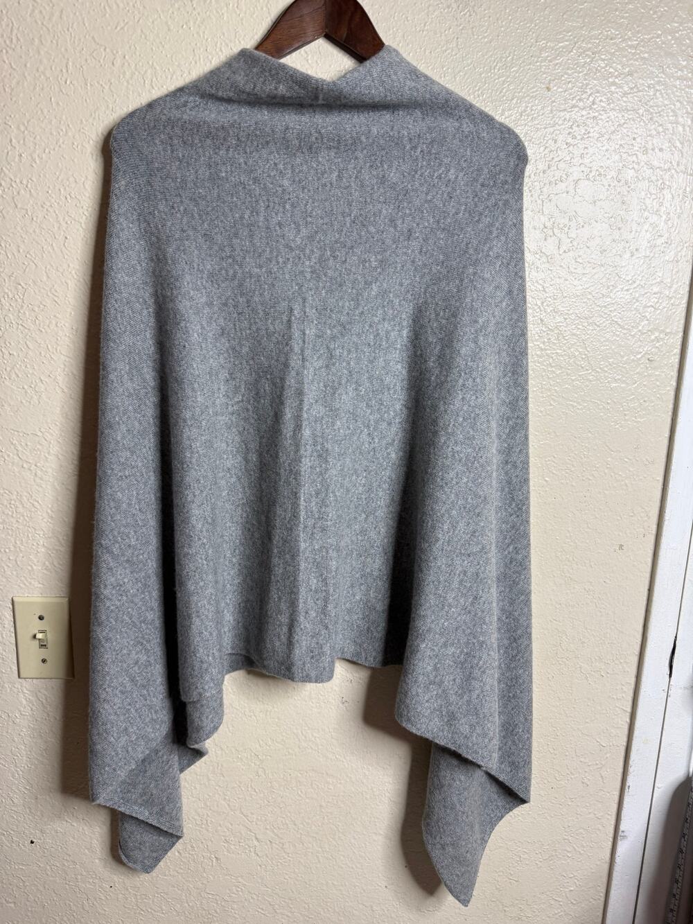 Quince Mongolian Cashmere Poncho Heather Gray One Size 100% Cashmere